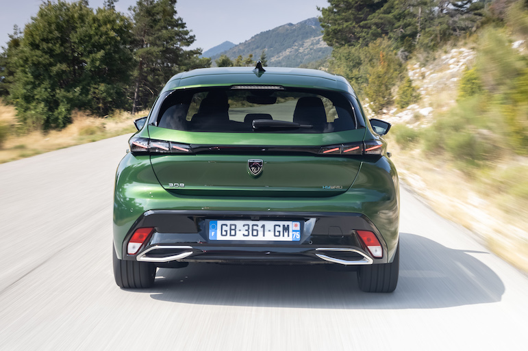 Peugeot 308, 2021, rear tracking, green